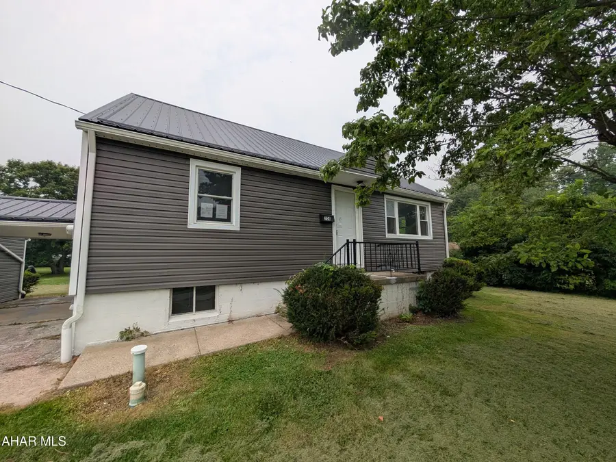 204 Justice Street, Hollidaysburg, PA 16648 - #2