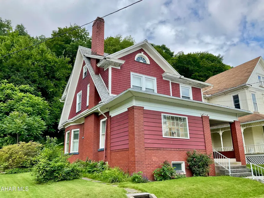 1209 Cameron Avenue, Tyrone, PA 16686 - #3