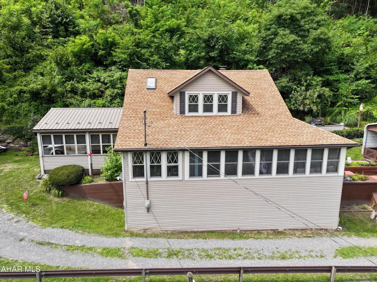 7 Wright Boulevard, Six Mile Run, PA 16679 - #1