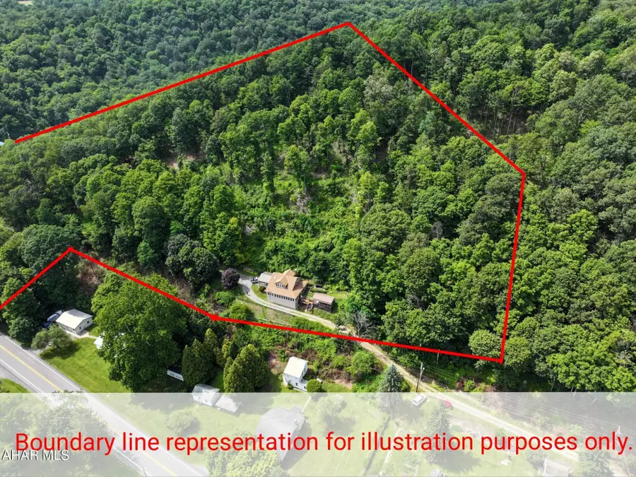 7 Wright Boulevard, Six Mile Run, PA 16679 - #3