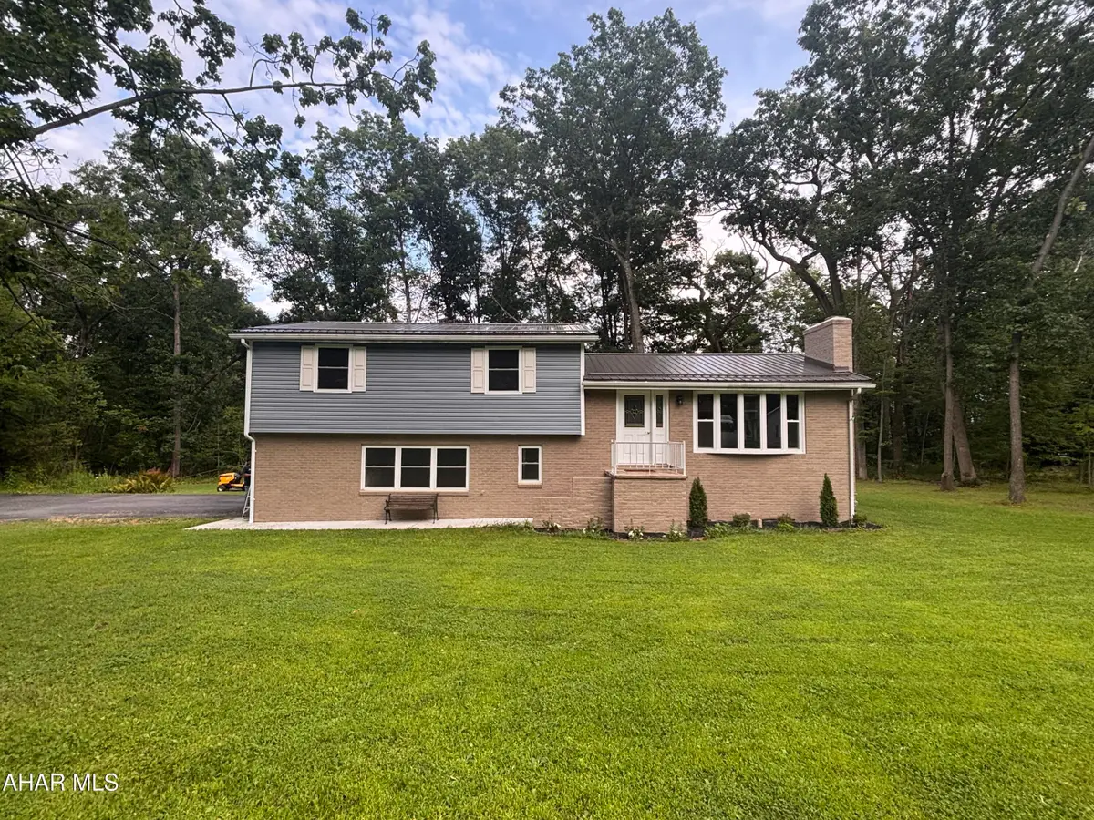 844 Campbell Road, Tyrone, PA 16686 - #1