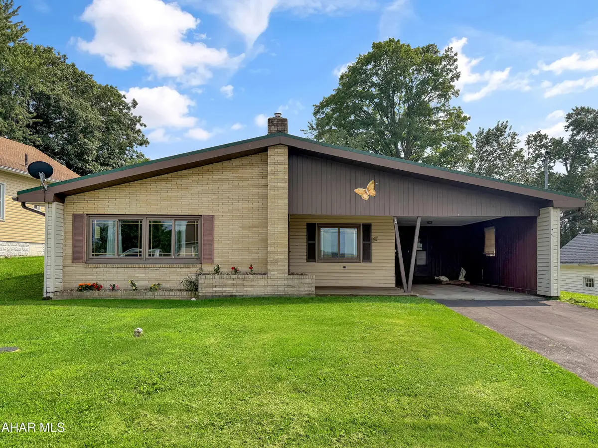 815 Lower Martin Avenue, Portage, PA 15946 - #1