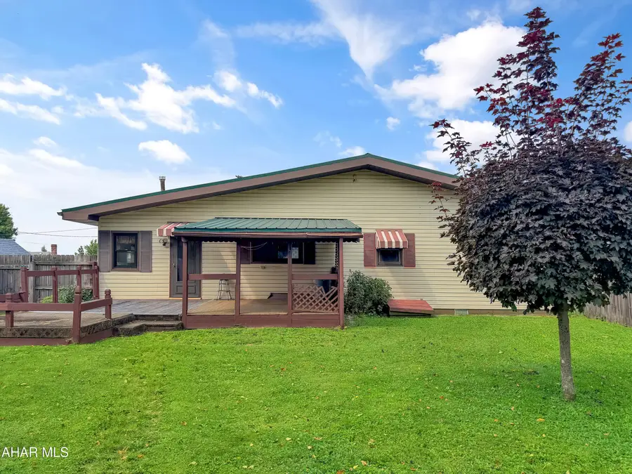 815 Lower Martin Avenue, Portage, PA 15946 - #3
