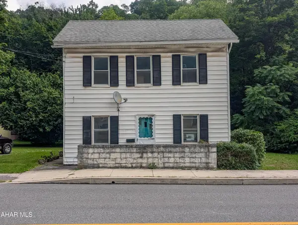 733 N Spring Street, Everett, PA 15537
