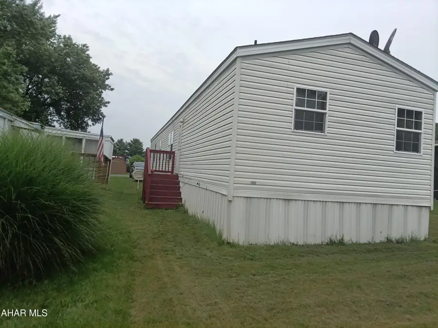 427 Greendown Acres Lane, Duncansville, PA 16635 - #3