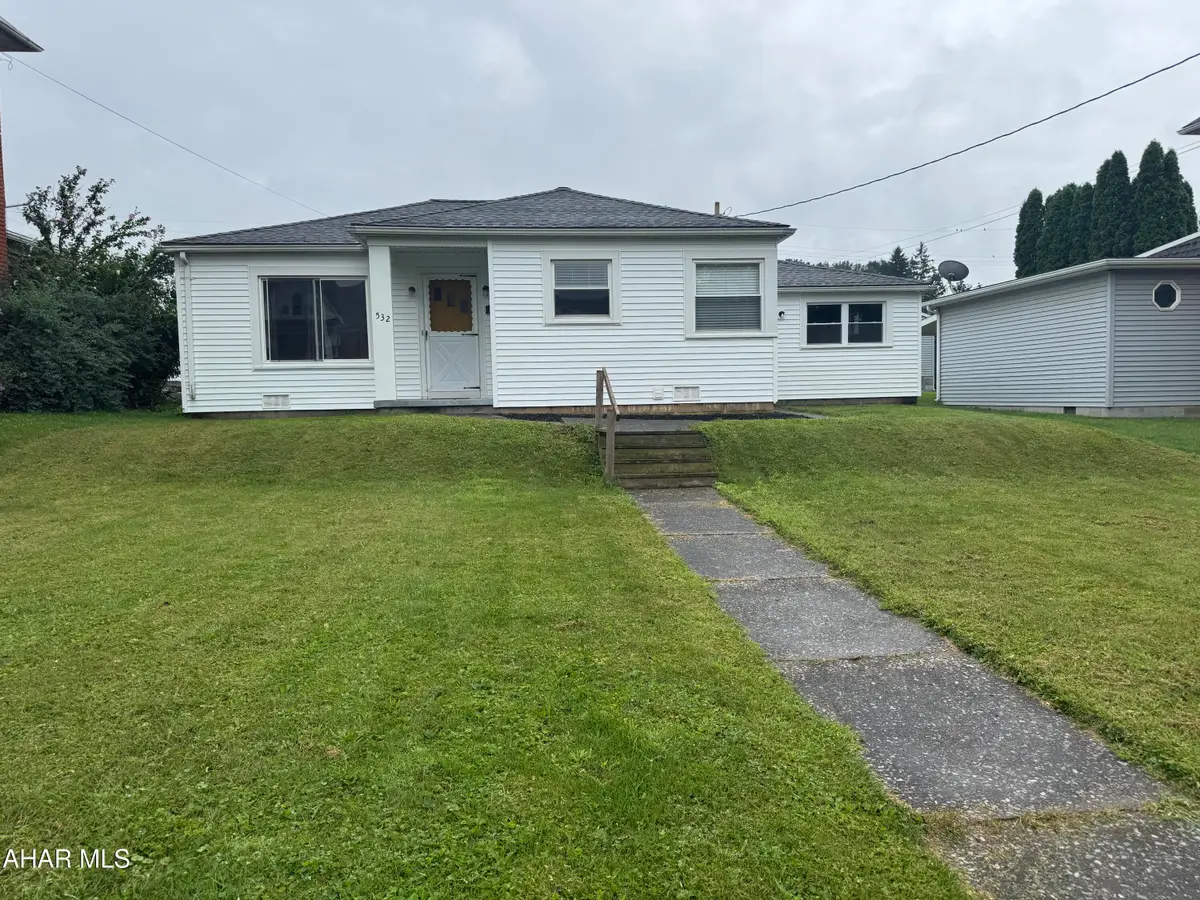 532 Walnut Street, Roaring Spring, PA 16673 - #1