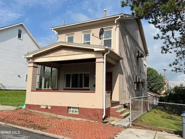 110 2nd Avenue, Altoona, PA 16602