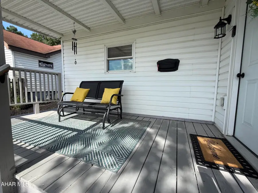 403 Heather Avenue, Altoona, PA 16602 - #2