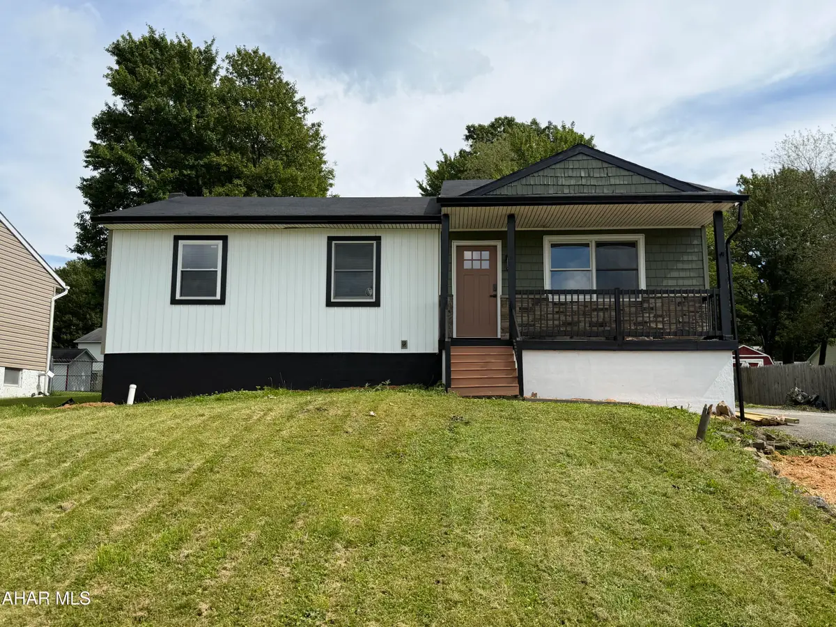 315 Red Oak Lane, Cresson, PA 16630 - #1