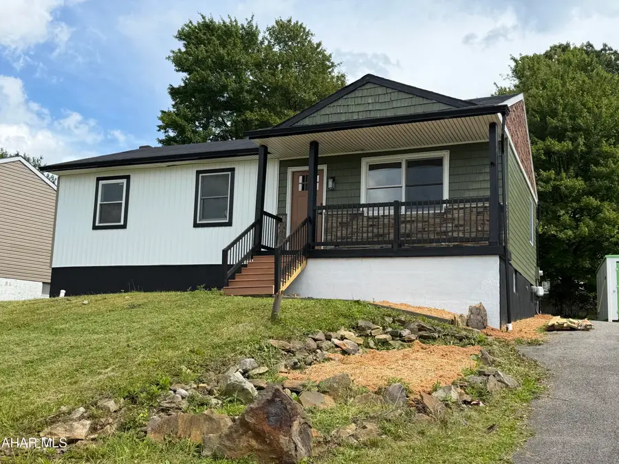 315 Red Oak Lane, Cresson, PA 16630 - #2