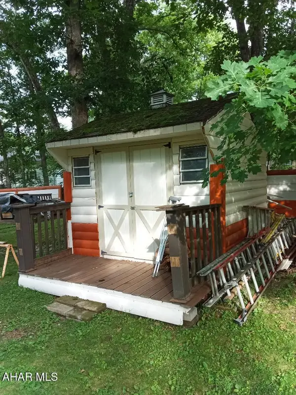 2521 Holland Avenue, Huntingdon, PA 16652