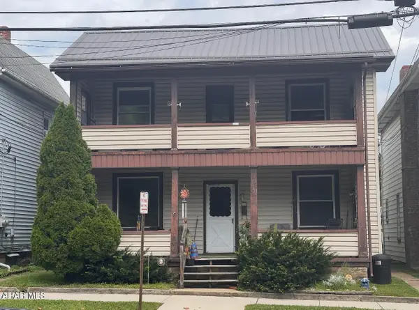 320 W 15th Street, Tyrone, PA 16686