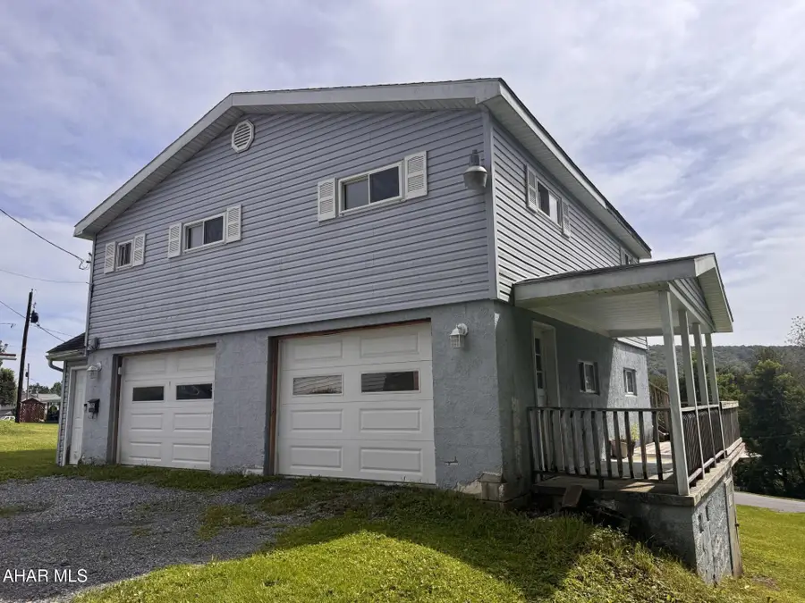 1505 Pine Street, Nanty Glo, PA 15943 - #2