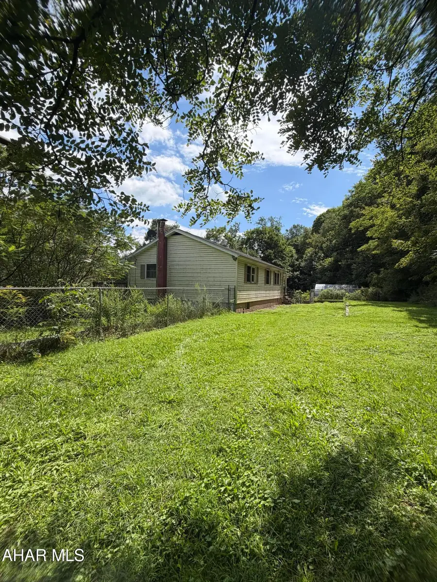 141 Hughes Drive, Altoona, PA 16601 - #3