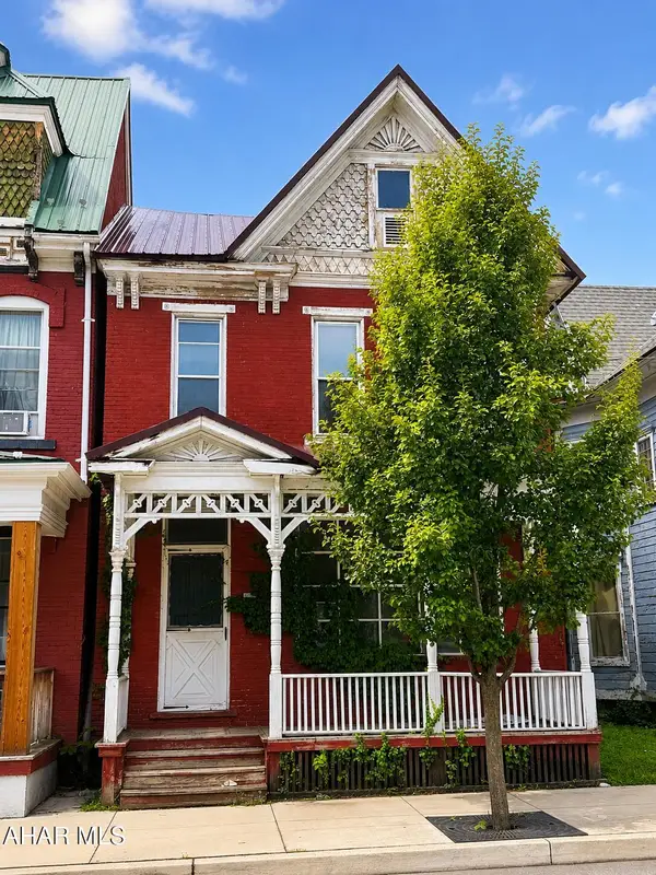 1109 Logan Avenue, Tyrone, PA 16686