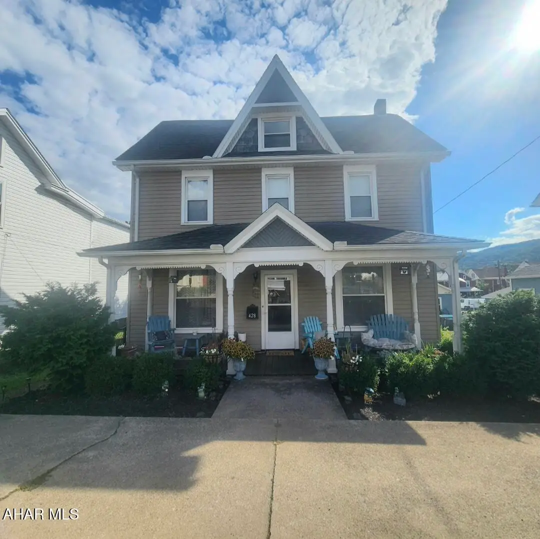 428 Poplar Street, Roaring Spring, PA 16673 - #1