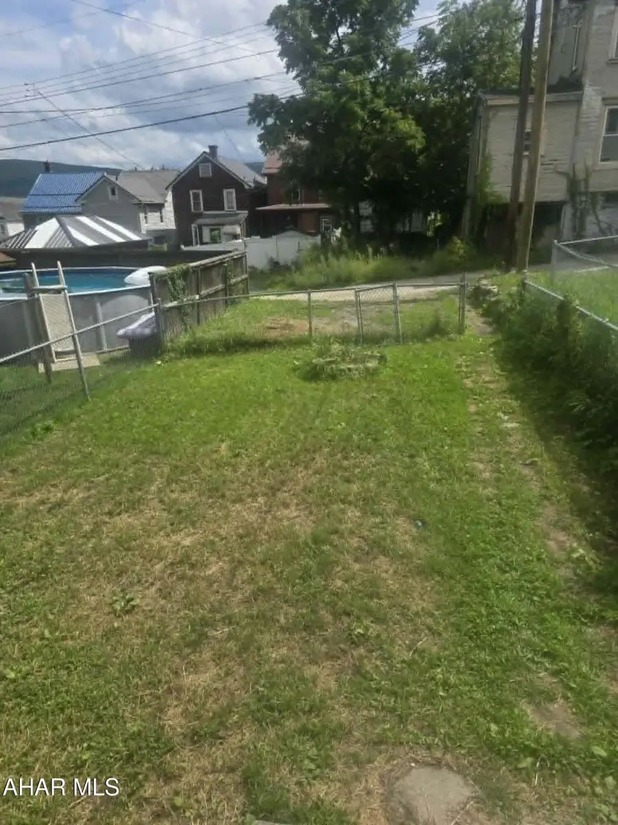 1019 18th Avenue, Altoona, PA 16601 - #2