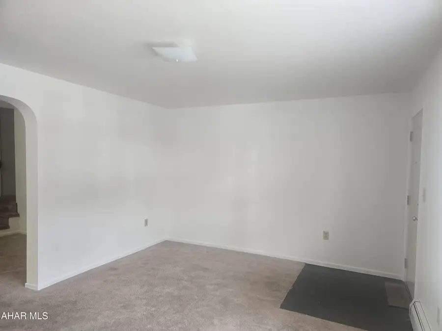 1019 18th Avenue, Altoona, PA 16601 - #3