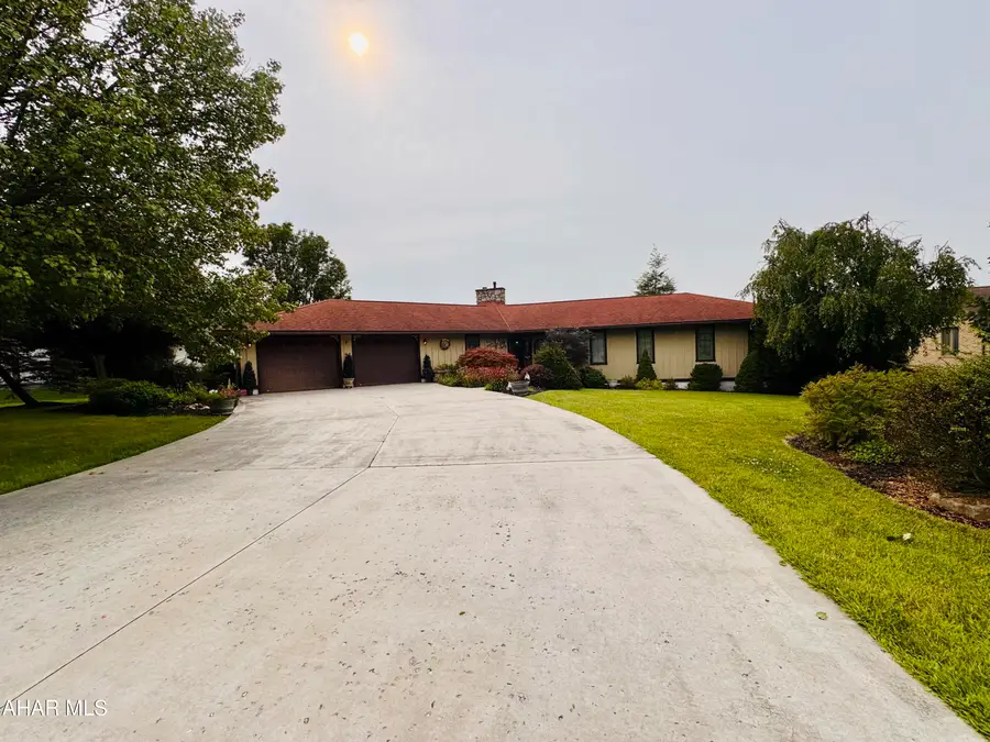 152 Red Fox Drive, Duncansville, PA 16635 - #2