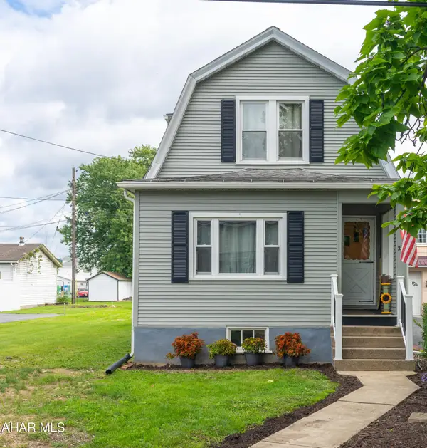 211 E Southey Avenue, Altoona, PA 16602