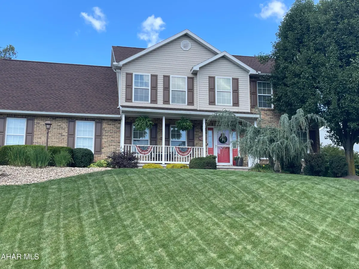 108 Deerfield Lane, Altoona, PA 16601 - #1
