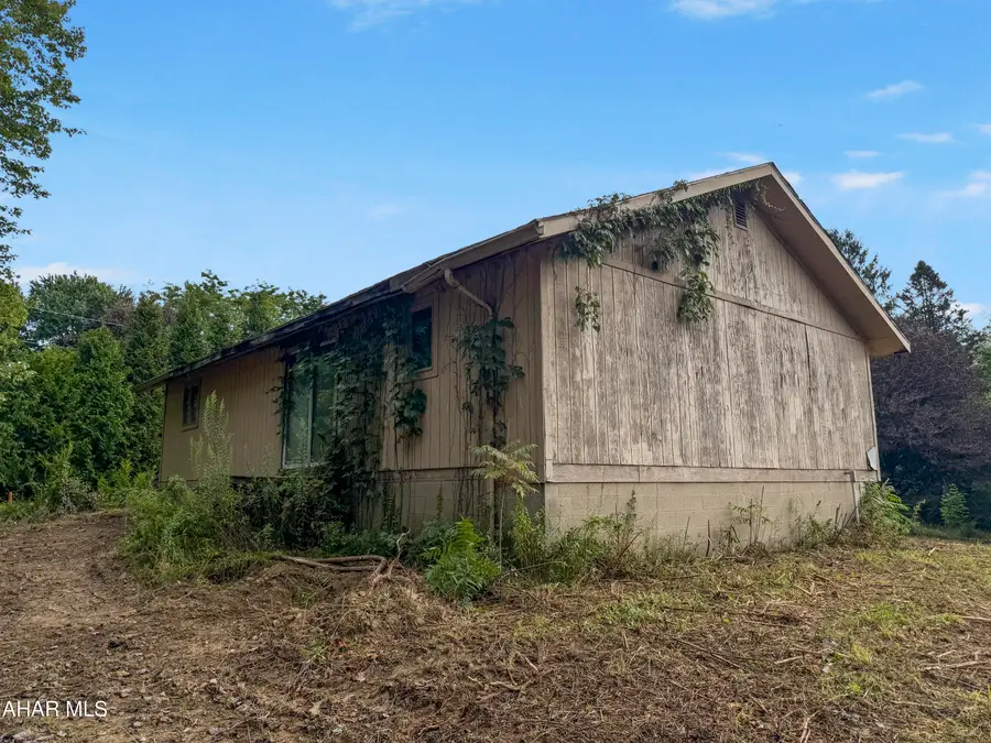 342 Wolfe Road, Ebensburg, PA 15931 - #3