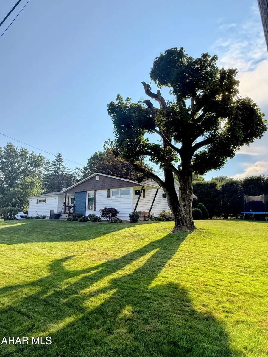 908 Chippewa Road, Johnstown, PA 15904 - #2