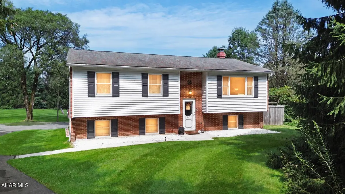 142 Meadowview Court, Ebensburg, PA 15931 - #1