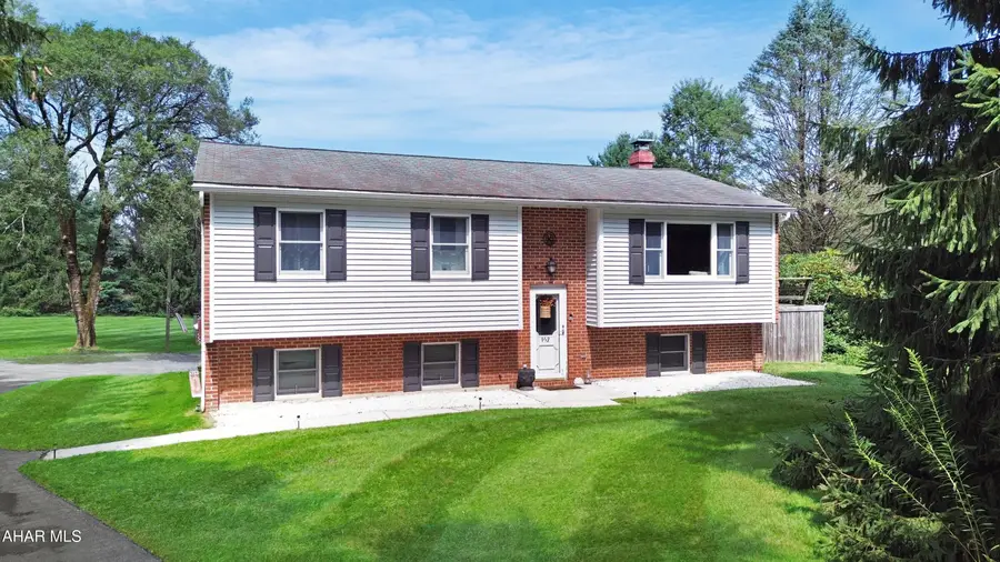 142 Meadowview Court, Ebensburg, PA 15931 - #2