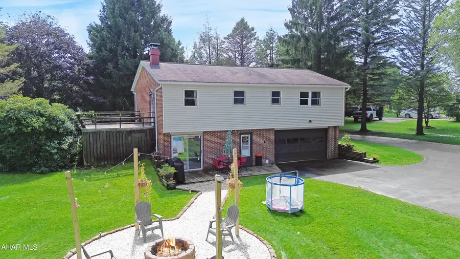 142 Meadowview Court, Ebensburg, PA 15931 - #3