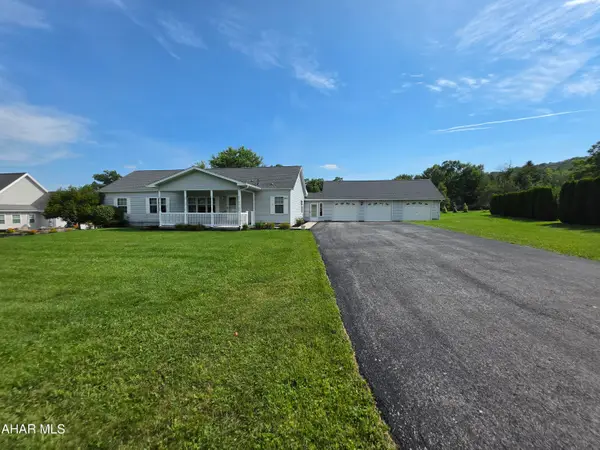 3551 Pierce Street, Altoona, PA 16601