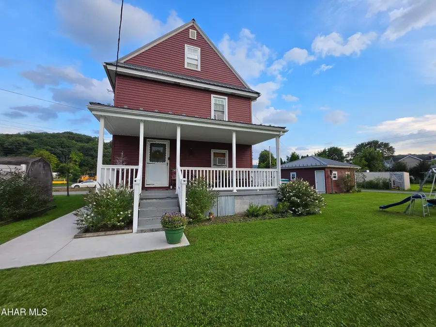 2057 Hamlin Avenue, Tyrone, PA 16686 - #3