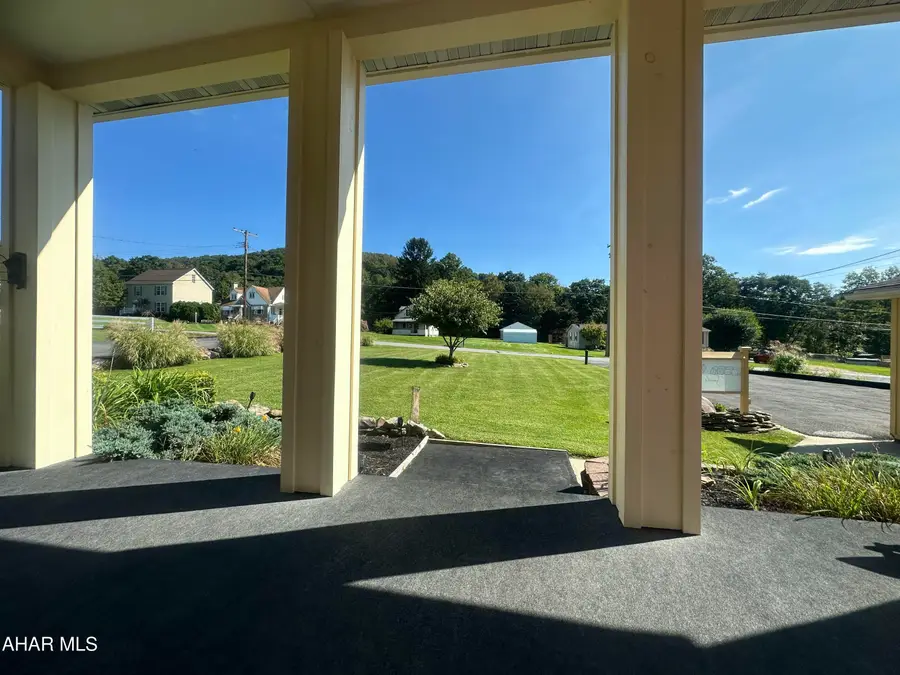23 Cardiff Street, Johnstown, PA 15906 - #3