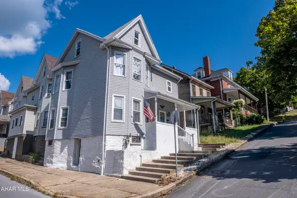 1008 20th Avenue, Altoona, PA 16601