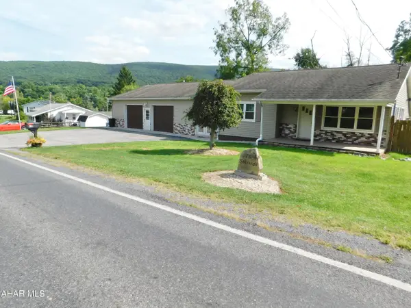 519 S Dartmouth Lane, Altoona, PA 16602