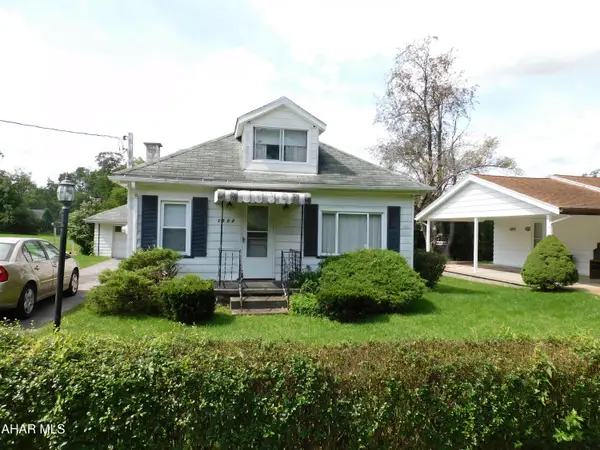 1504 Princeton Road, Altoona, PA 16602