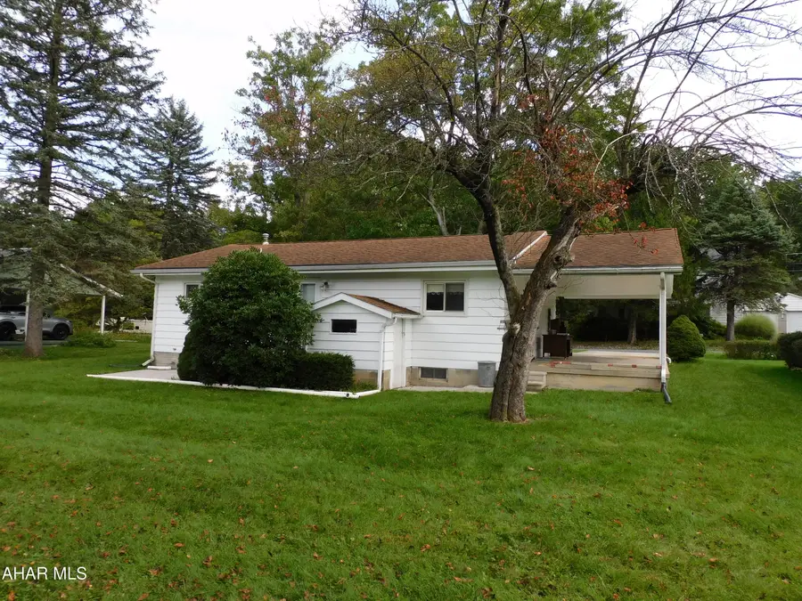 1508 Princeton Road, Altoona, PA 16602 - #3