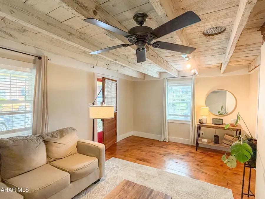 234 S Thomas Street, Bedford, PA 15522 - #2