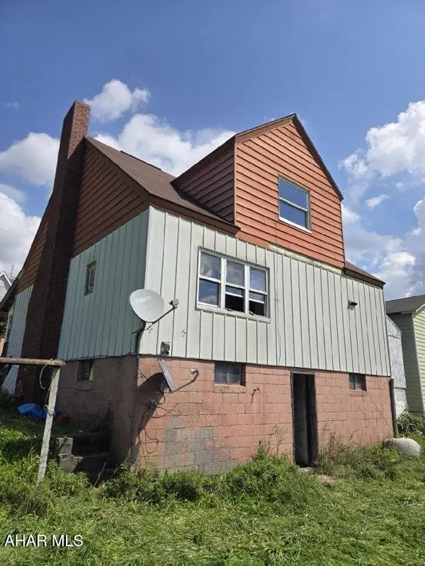 1008 Elder Avenue, Northern Cambria, PA 15714 - #3