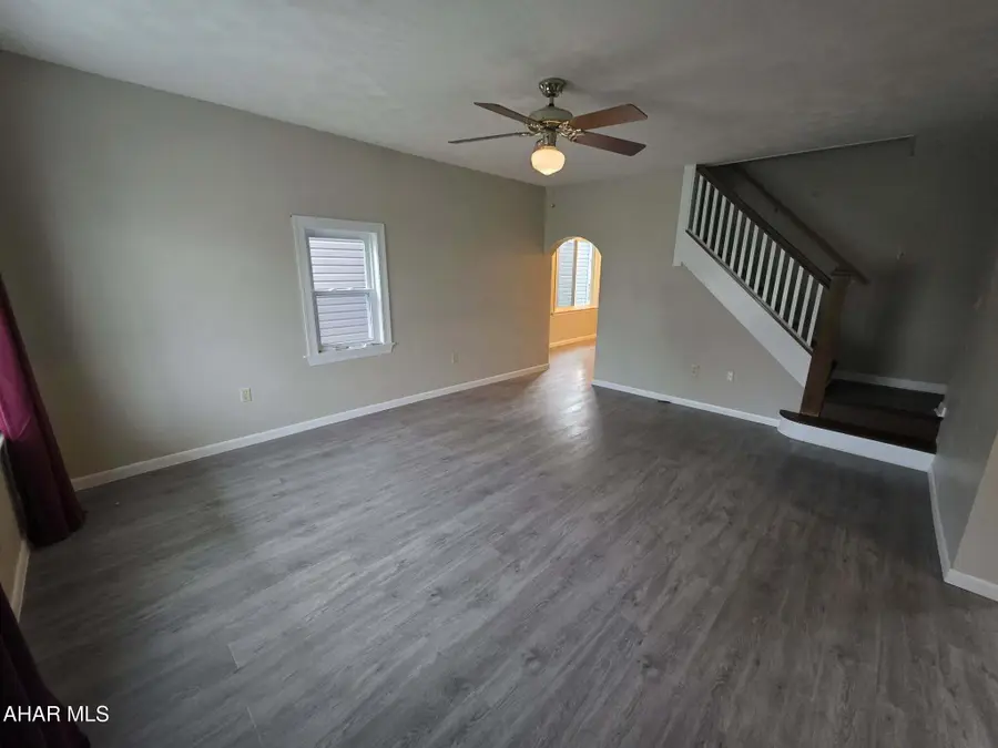 410 Poplar Street, Roaring Spring, PA 16673 - #2