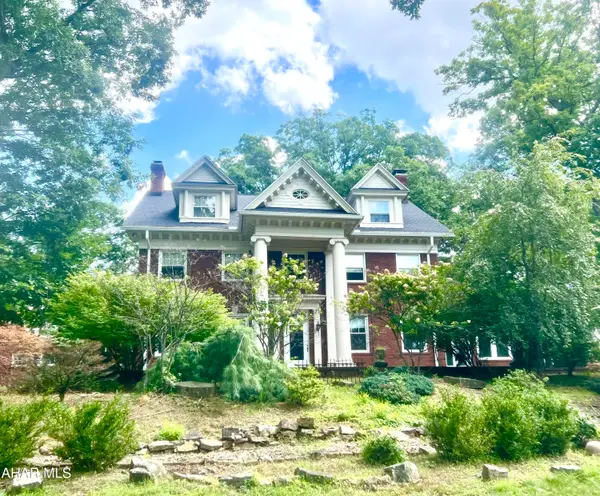 1601 S Logan Boulevard, Hollidaysburg, PA 16648