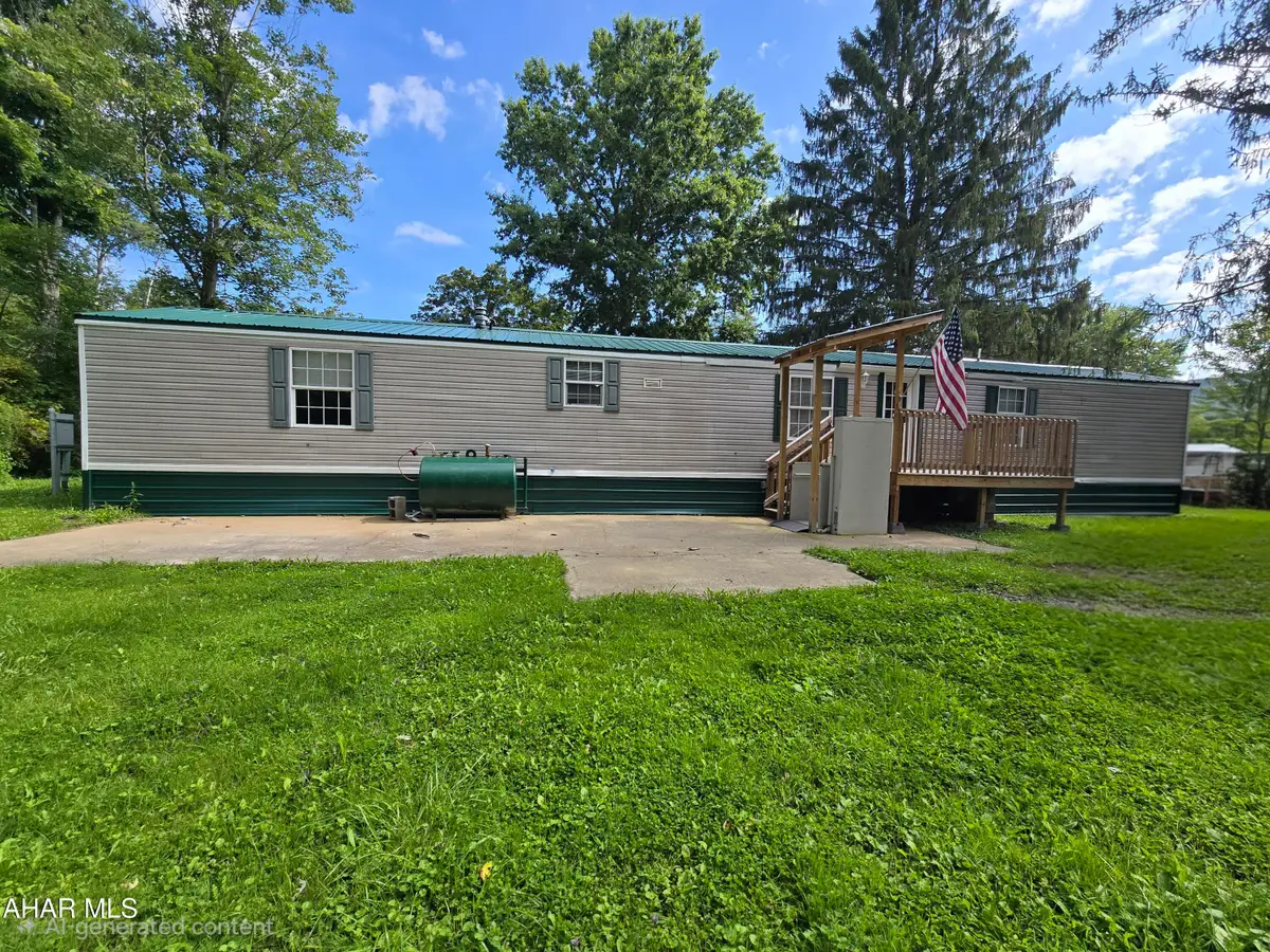 307 Village Drive, Tyrone, PA 16686 - #1