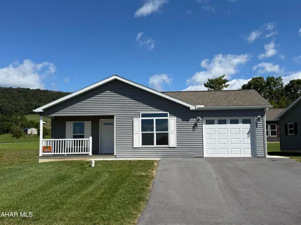 1292 Oak Terrace Drive, Martinsburg, PA 16662