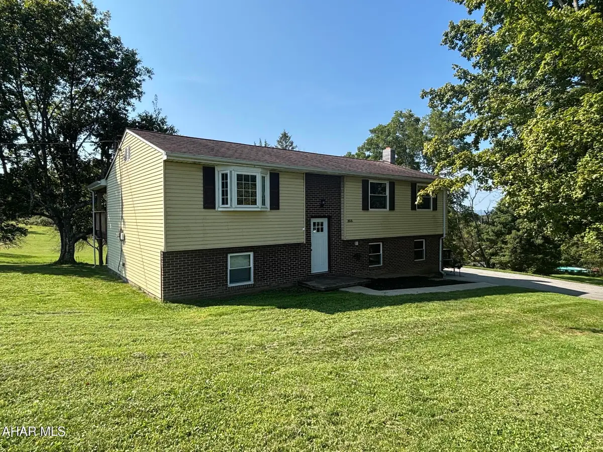 355 Brazil Lane, Johnstown, PA 15909 - #1