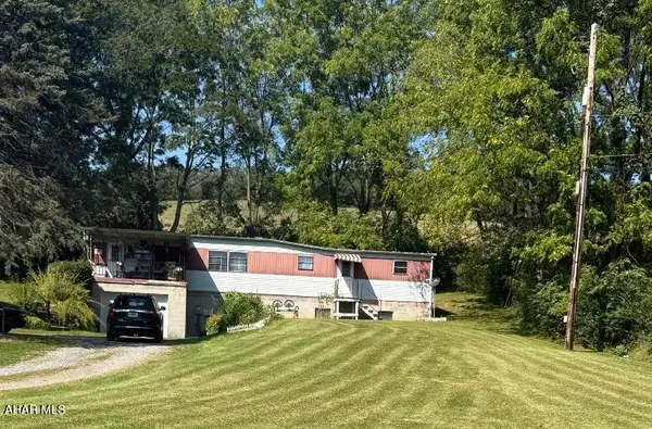 144 Willow Drive, Duncansville, PA 16635