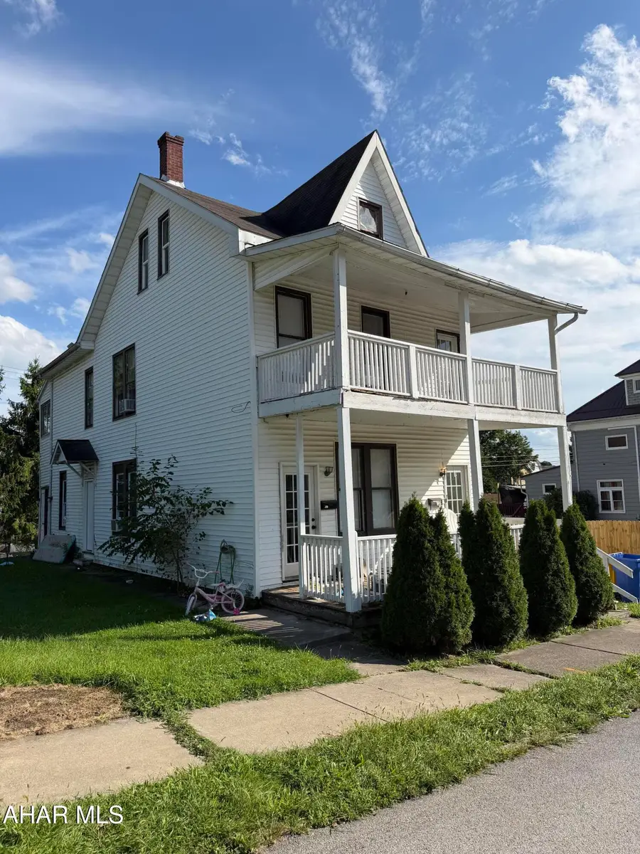 1601 21st Avenue, Altoona, PA 16601 - #2