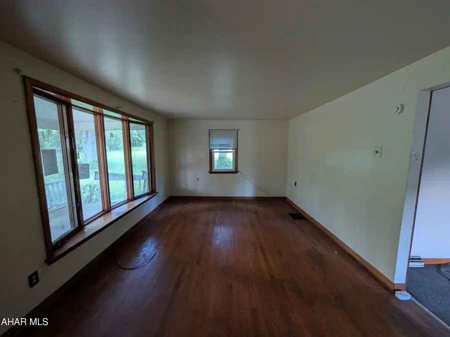 1390 Polecat Road, East Freedom, PA 16637 - #2