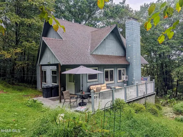 291 Natures Symphony Road, Imler, PA 16655