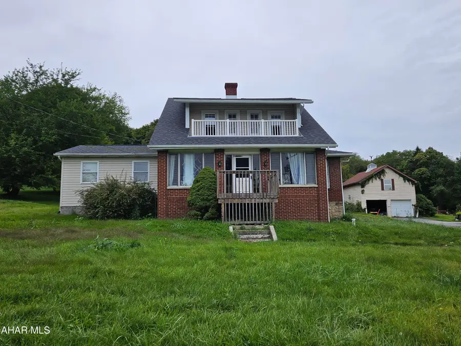 711 Gazebo Lane, Altoona, PA 16601 - #3