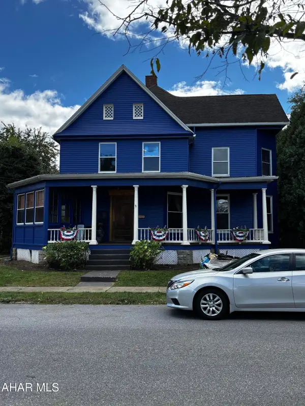 634 School Street, Indiana, PA 15701